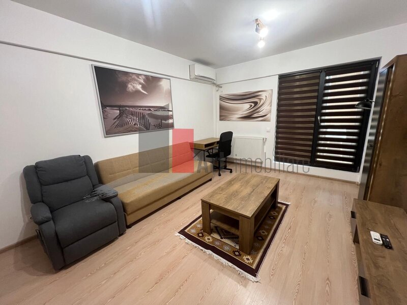 Colentina, apartament cu 2 camere de inchiriat, cu centrala+loc parcare.