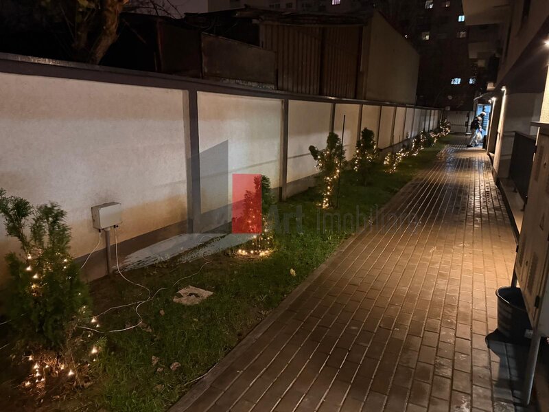 Colentina, apartament cu 2 camere de inchiriat, cu centrala+loc parcare.